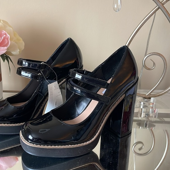 Steve Madden
Women's Twice Mary Jane Platform Pumps - Picture 2 of 11